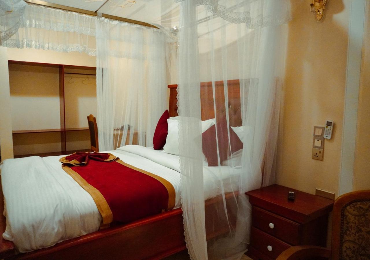 Senator Hotel Arusha Extérieur photo